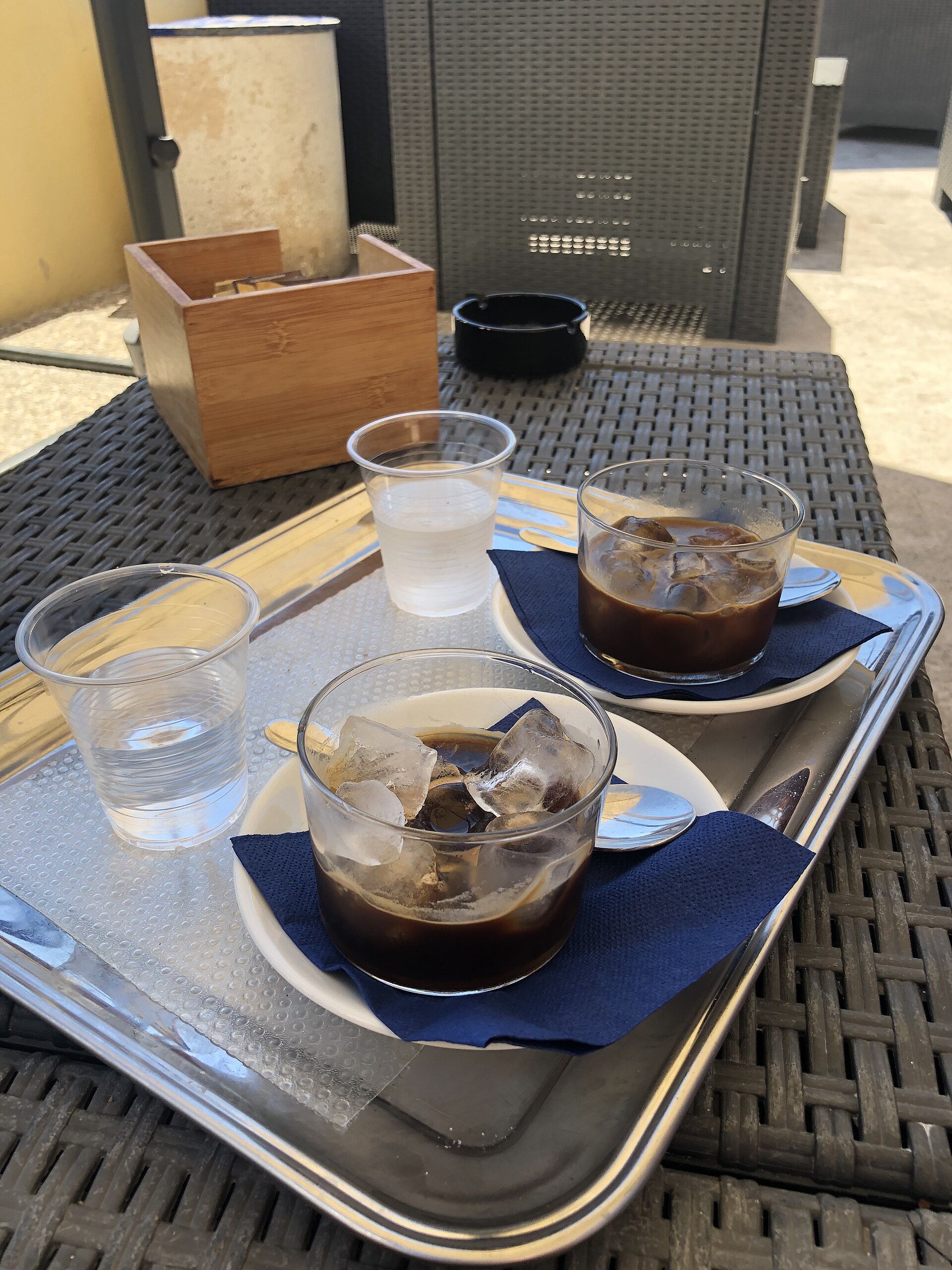 Source-identified Caffè Leccese served over ice. The photograph does not measure its syrup, coffee or final yield.